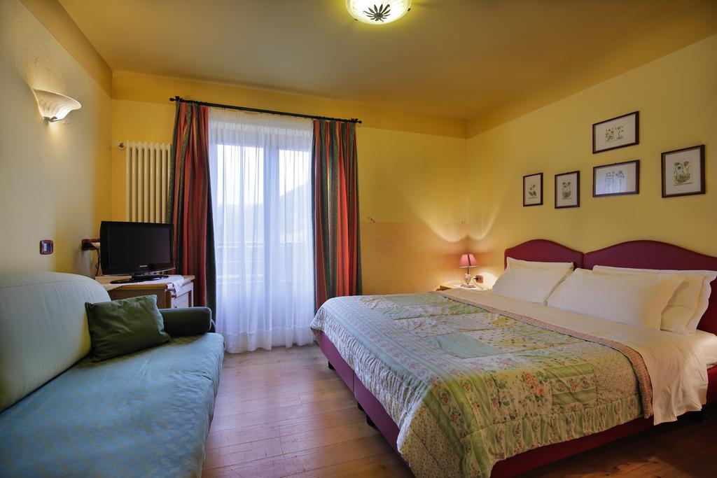 Park Hotel Leonardo Moena Esterno foto